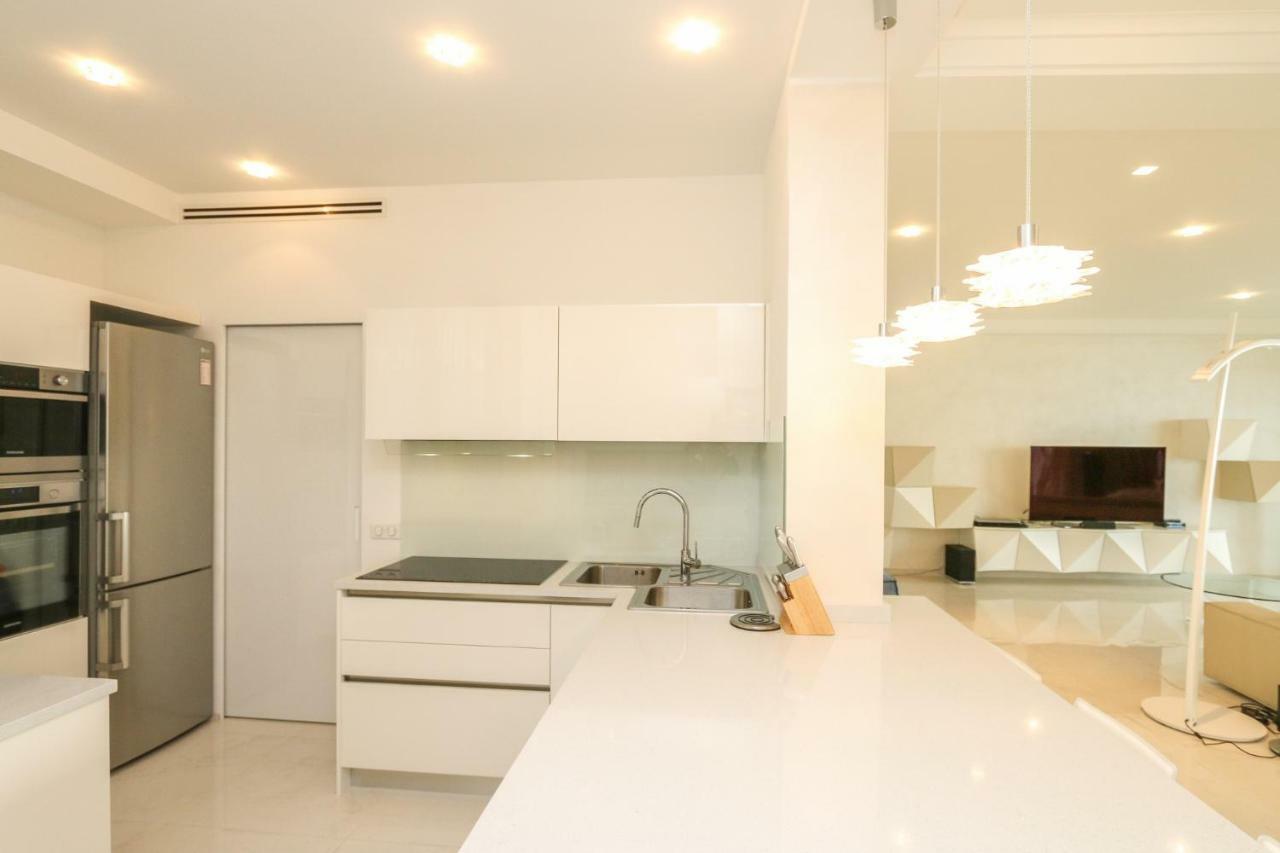 Seafront Modern Apartment Nice Luaran gambar