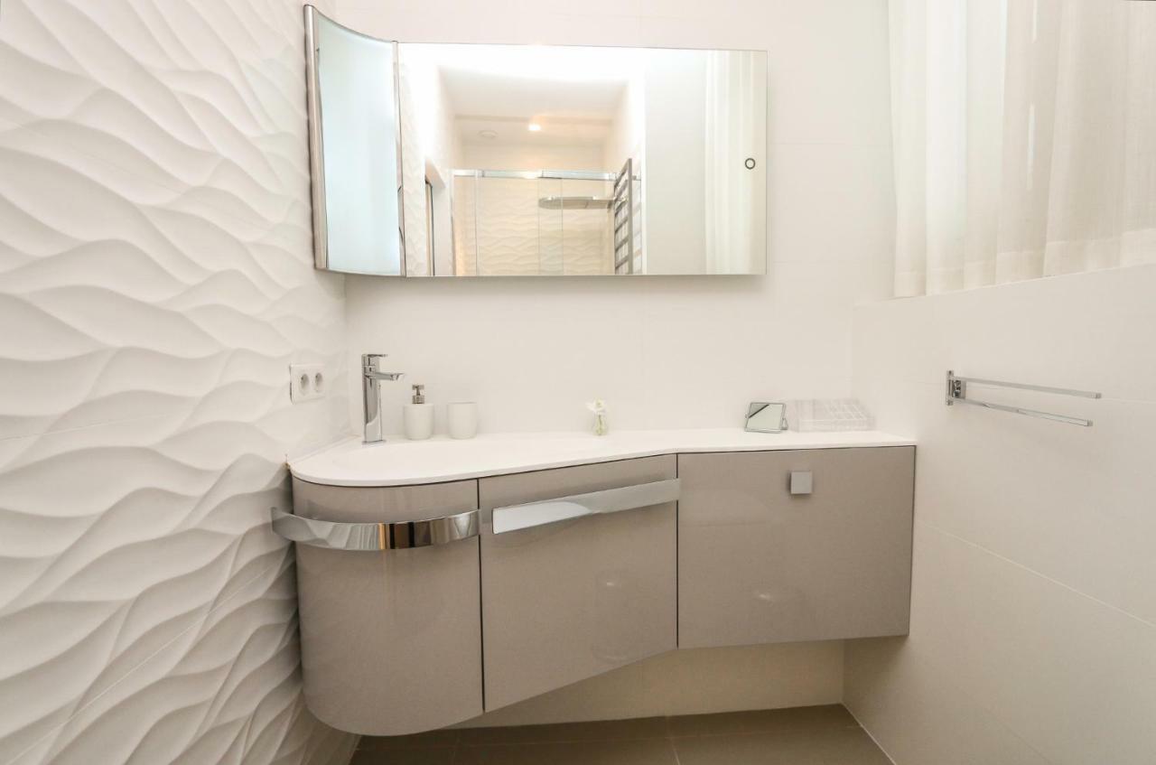 Seafront Modern Apartment Nice Luaran gambar